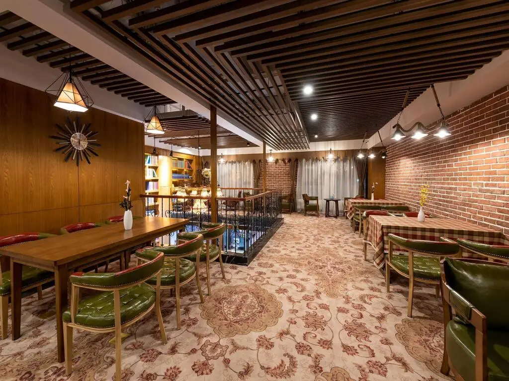 Харбин: James Joyce Coffetel Harbin West High-speed Railway Station Wanda Plaza