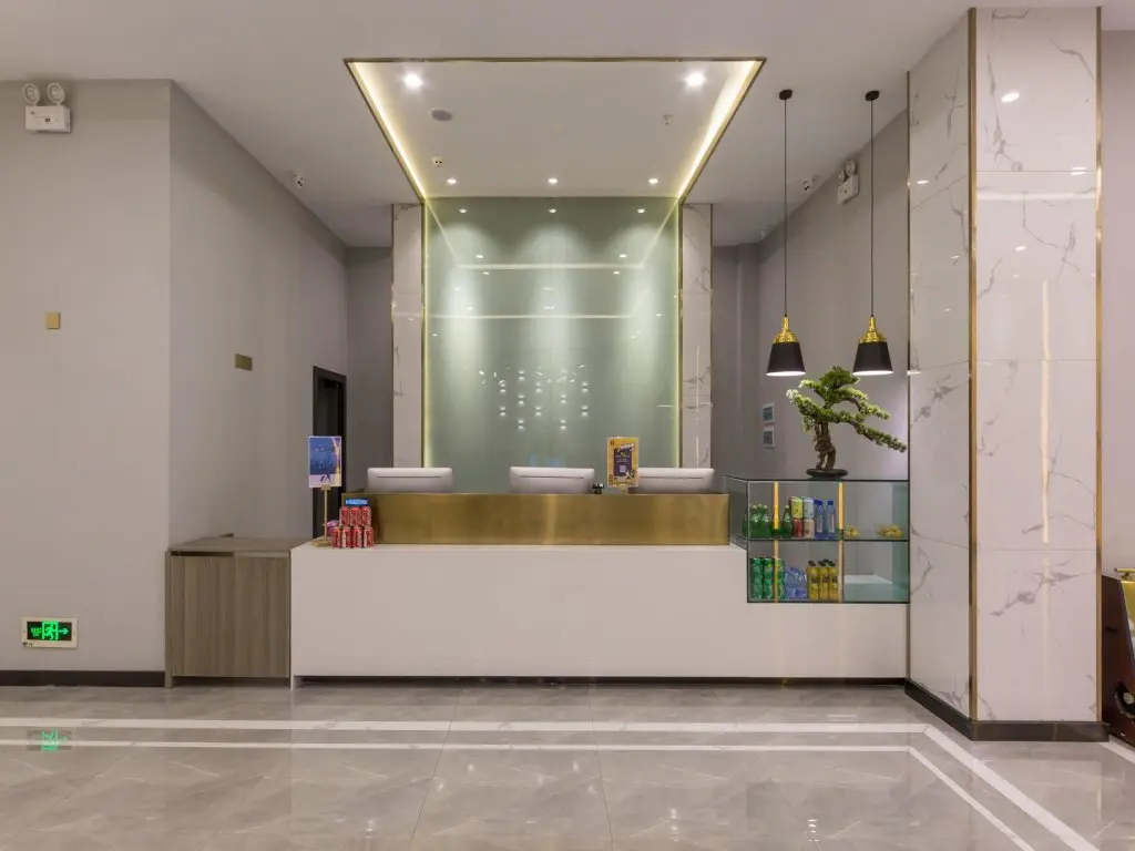Куньмин: 7 Days Premium Hotel Kunming East Railway Station Juhua Village