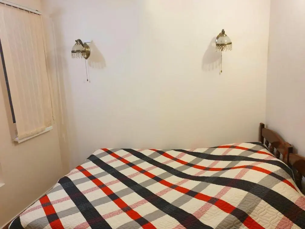 Витязево: Guest House Viking