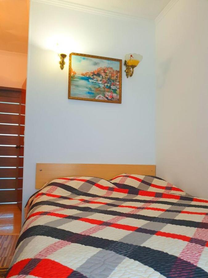 Витязево: Guest House Viking