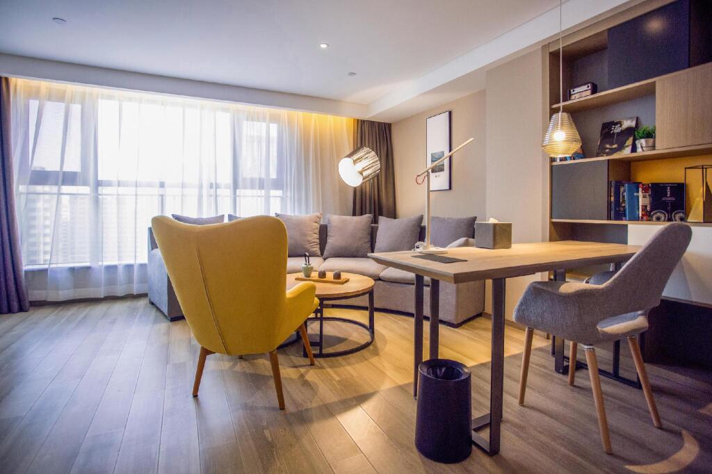 Урумчи: Atour Hotel Urumqi High Speed Railway Station