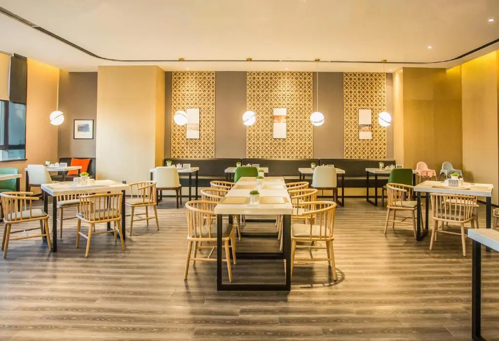 Урумчи: Atour Hotel Urumqi High Speed Railway Station