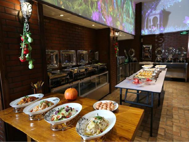 Урумчи: Lavande Hotels Urumqi Daximen Zhongshan Road