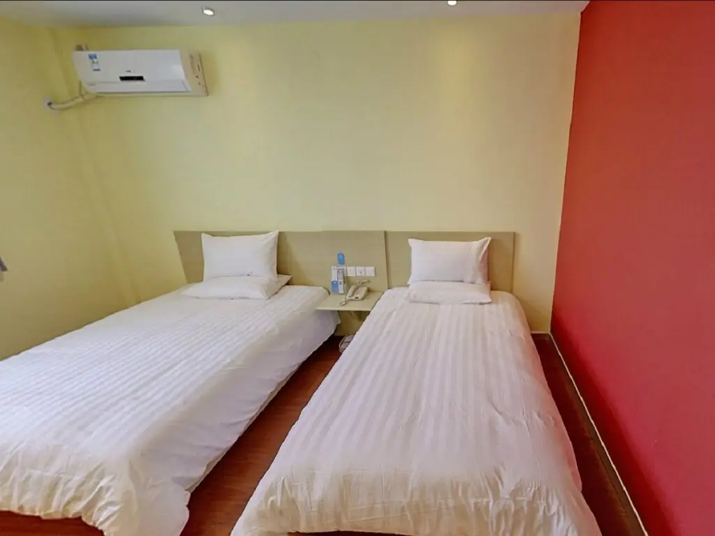 Шанхай: Hanting Hotel Shanghai Zhangjiang Park Guanglan Road Metro Station