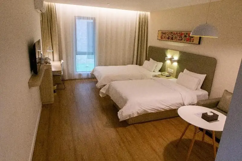 Шанхай: Hanting Hotel Shanghai Songjiang Sheshan Store