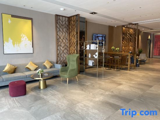 Чжаньцзян: Borrman Hotel Zhanjiang Wuchuan