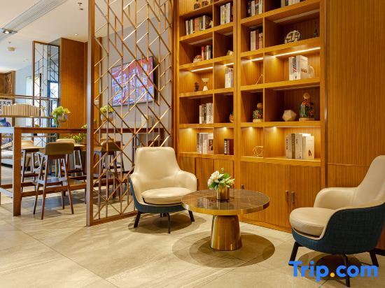 Чжаньцзян: Borrman Hotel Zhanjiang Wuchuan