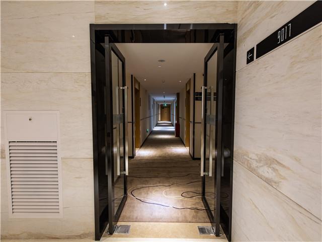 Маоминг: City Comfort Inn Maoming Shuidong Wanda Plaza Government