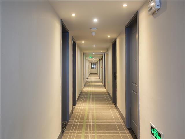 Бочжоу: Premier City Comfort Hotel Bozhou Weiwu Square