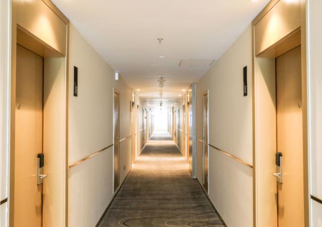 Чэнду: City Comfort Inn Chengdu Qingbaijiang Carrefour
