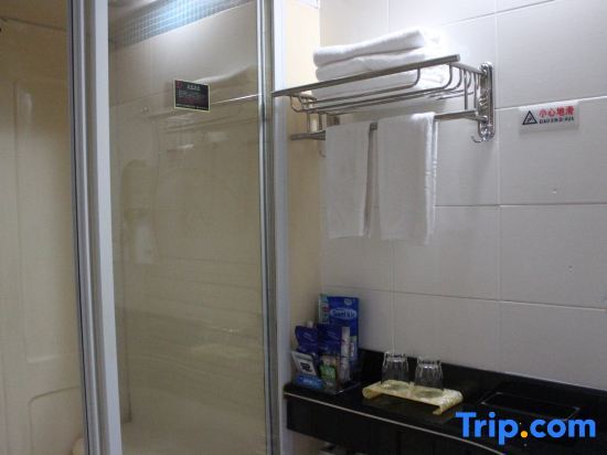 Чжаньцзян: Fudeng Hotel