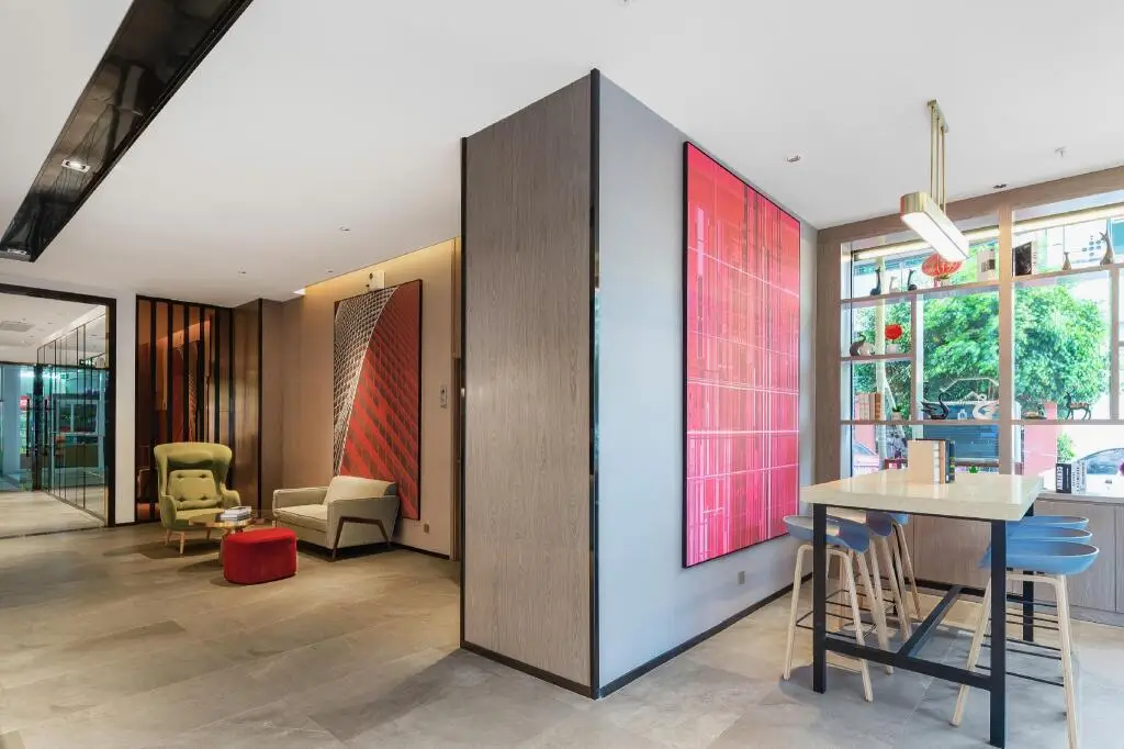 Хайкоу: Borrman Hotel Haikou Longkun Nan RT-Mart