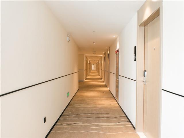 Дунгуань: City Comfort Inn Dongguan Humen Chigang