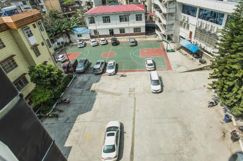 Лючжоу: City Comfort Inn Liuzhou Liucheng People Square