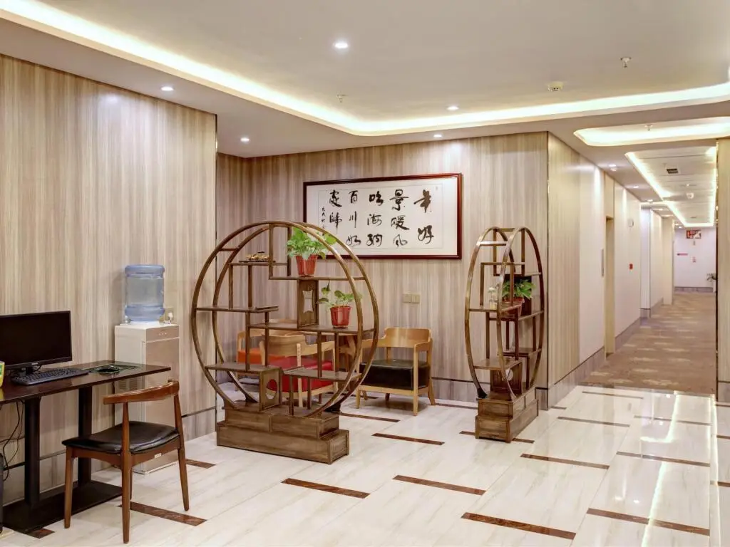 Сиань: Pai Hotel Xi'an Fengcheng Wu Road Metro Station
