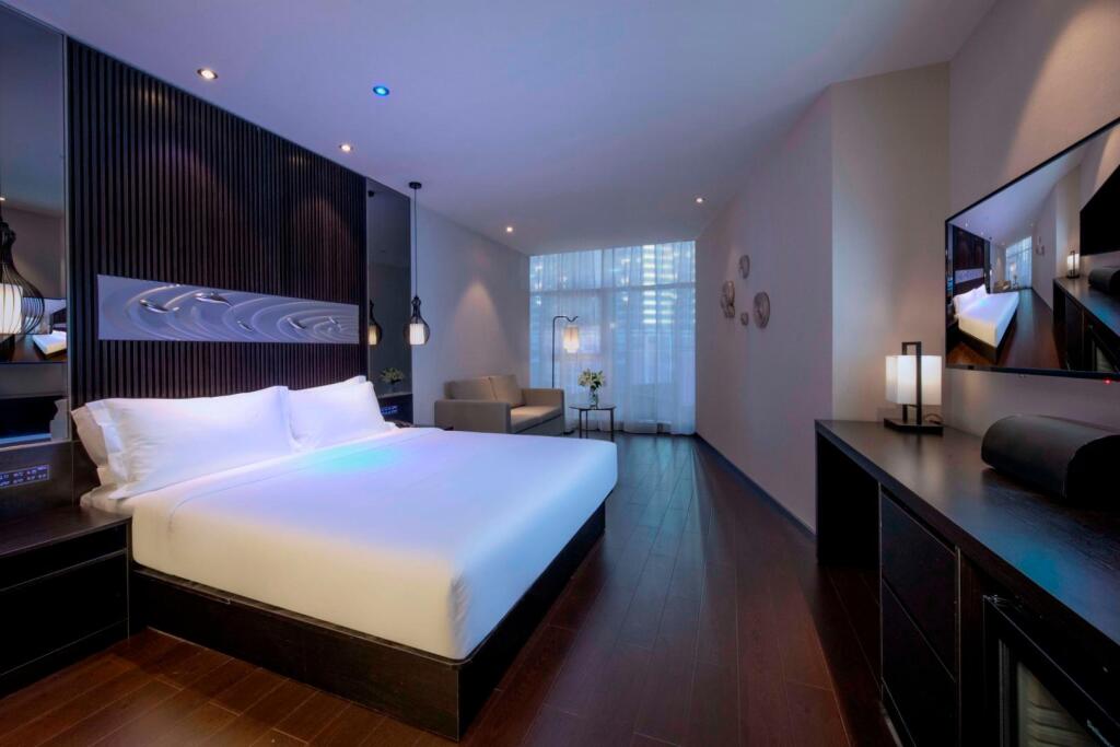 Чунцин: Orange Hotel Chongqing Guanyinqiao Longhu Xinyi Street