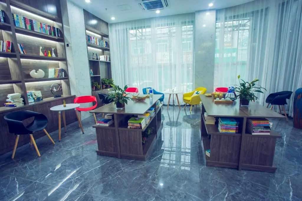 Циньхуандао: Urban Garden Hotel Qinhuangdao Haiyang Road