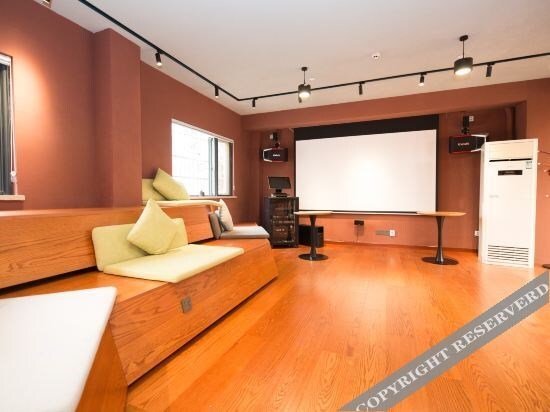 Чэнду: Yunik Hotel (Chengdu Jiuyanqiao Sichuan Conservatory of Music)