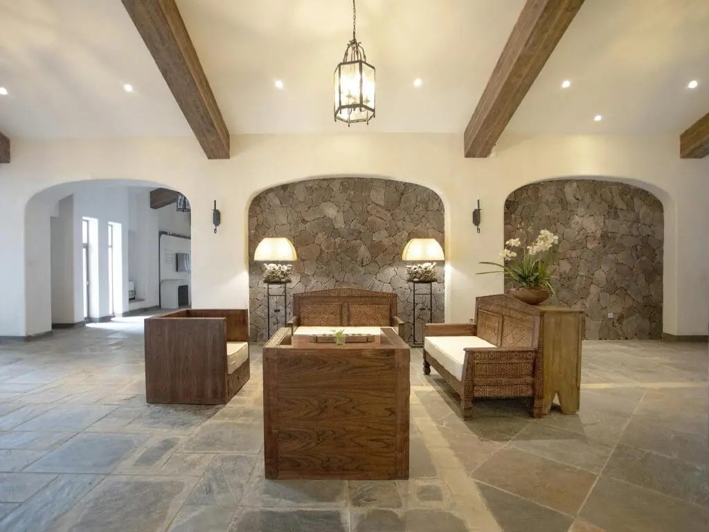 Ронгшан: Hainan Xikang Wellness Resorts