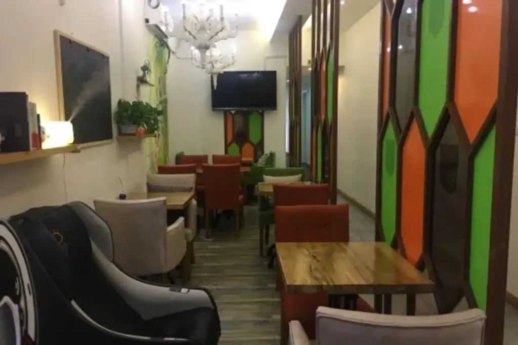 Шанхай: 7 Days Premium Hotel Shanghai Xujiahui Longhua Road Metro station