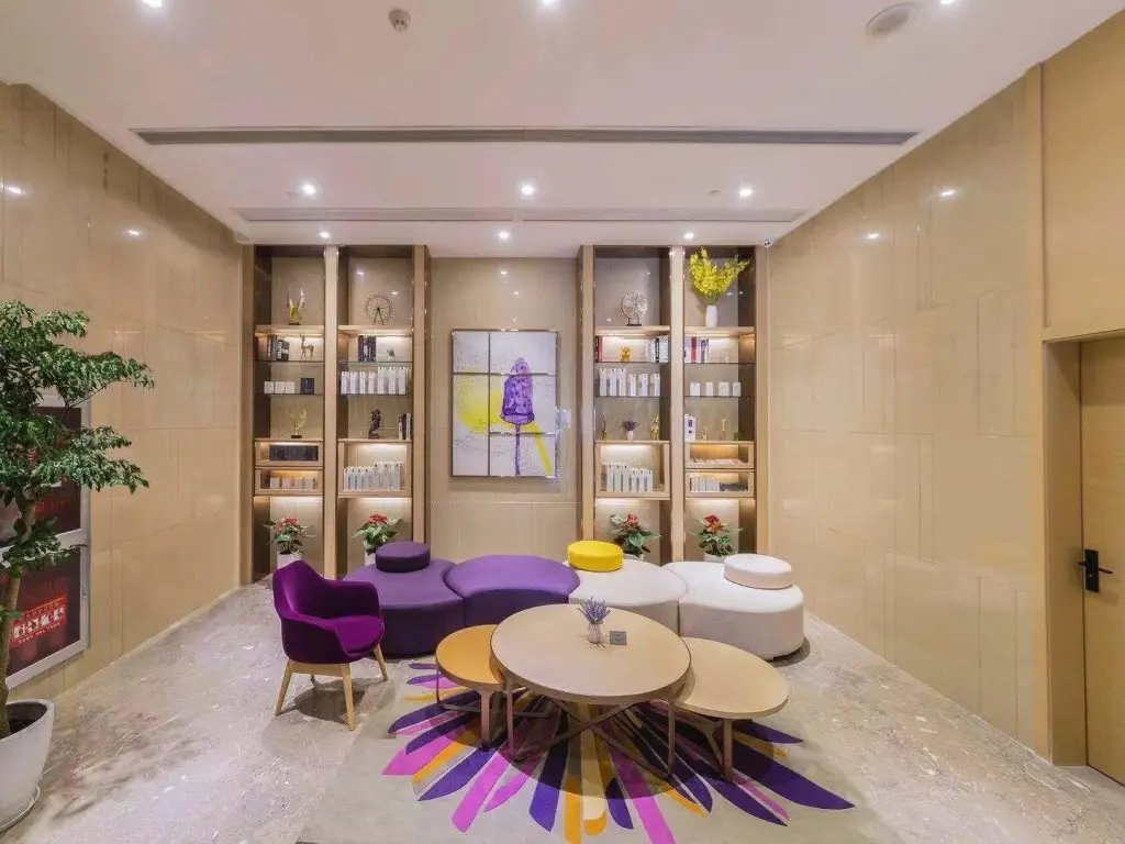 Ханчжоу: Lavande Hotel Jiande Xin'an River