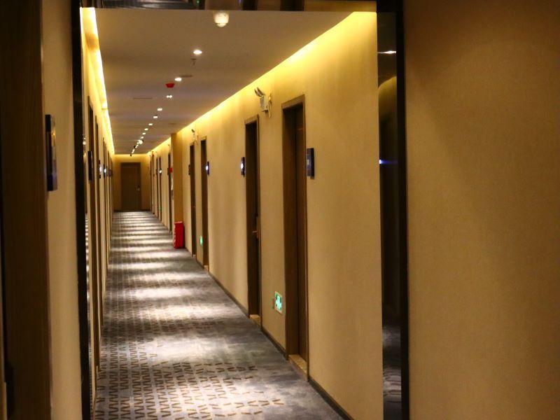 Фошань: 7 Days Premium Hotel Foshan Sanshui Square