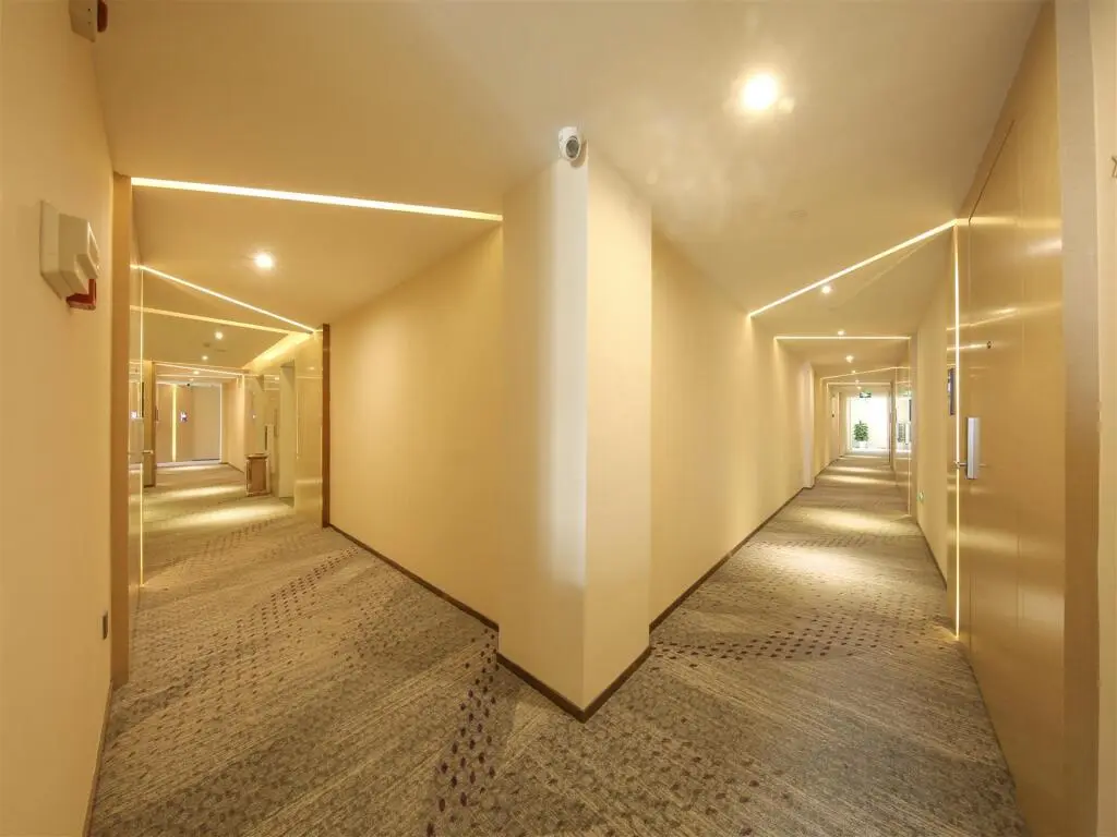 Нанкин: Lavande Hotel Nanjing Xinjiekou Hanzhongmen Metro Station