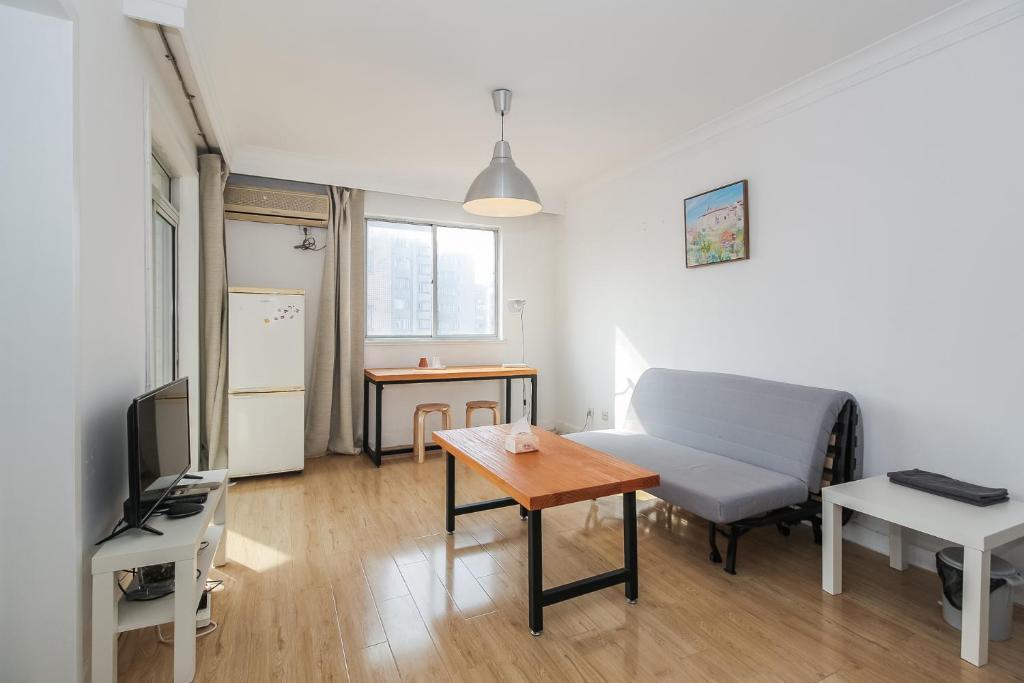 Шанхай: iFamily Apart Hotel Hongfeng Branch