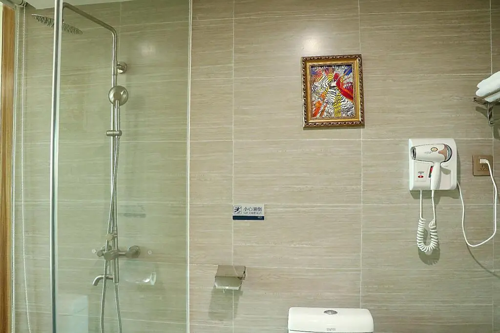 Шэньчжэнь: Yinglan Hotel (Shenzhen New Exhibition Center)