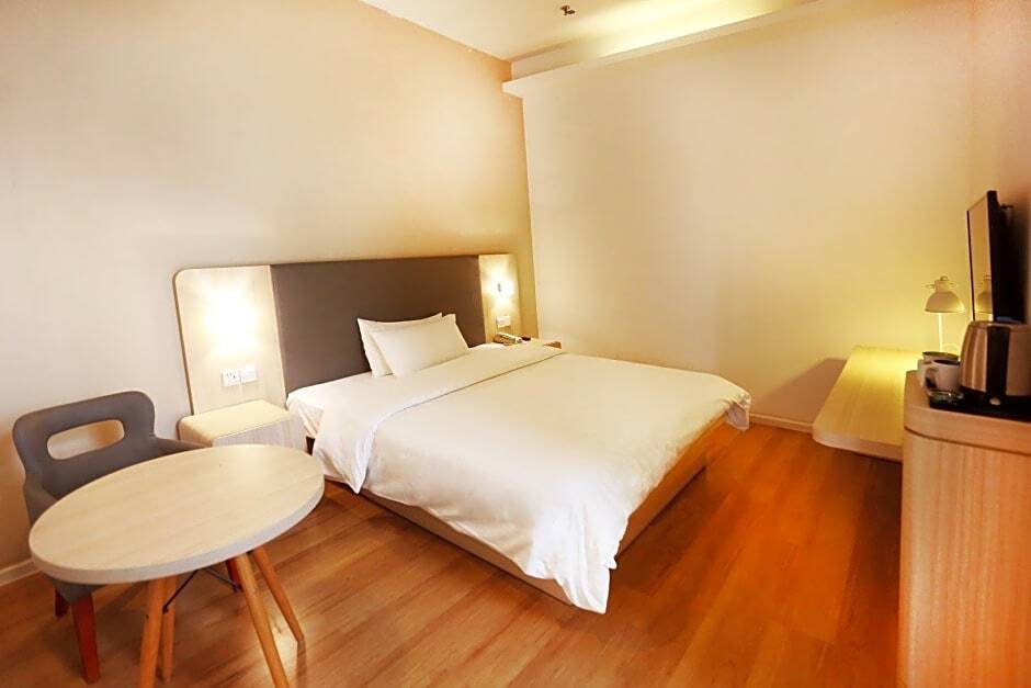 Шанхай: Hanting Hotel Shanghai Hongqiao Hechuan Road