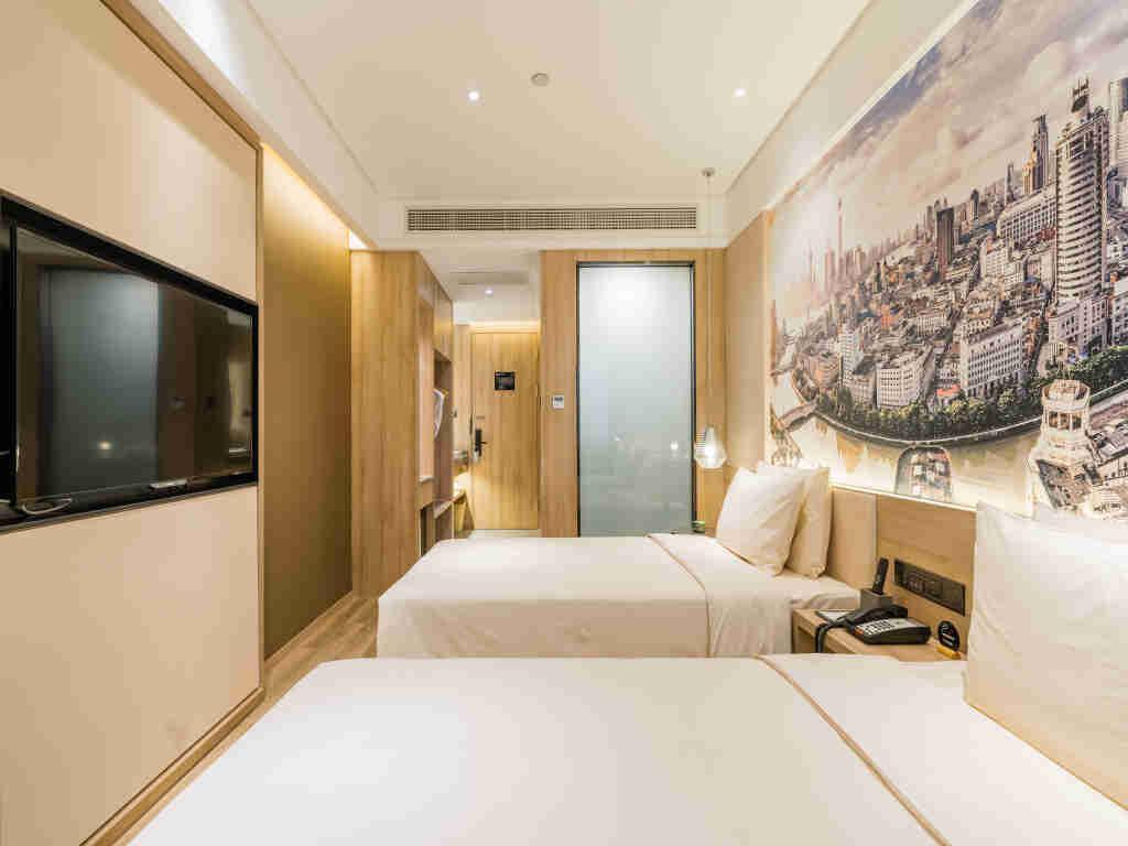 Шанхай: Orange Hotel Shanghai Xujiahui Xietu Road