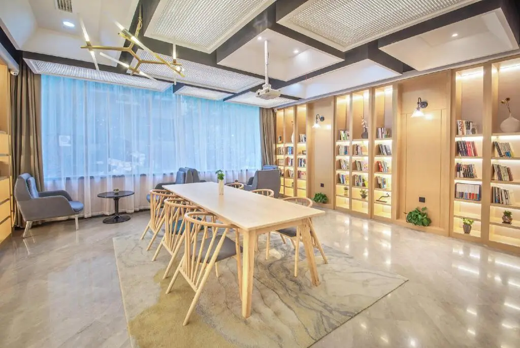 Нанкин: Atour Hotel Nanjing Zhongshan Mausoleum Scenic Area
