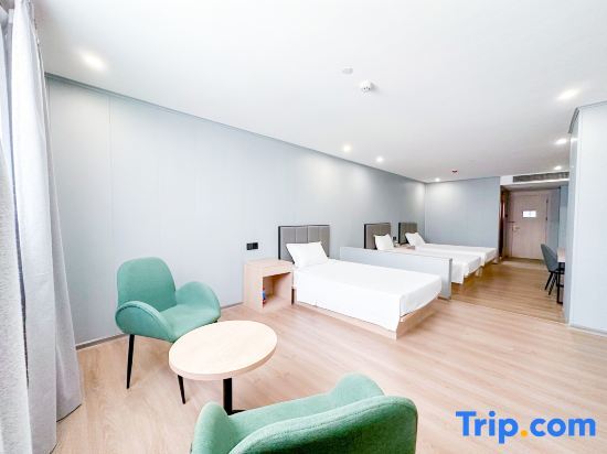 Тяньцзинь: GreenTree Inn Tianjin Hedong District Tianjin Railway Station Square Express Hotel