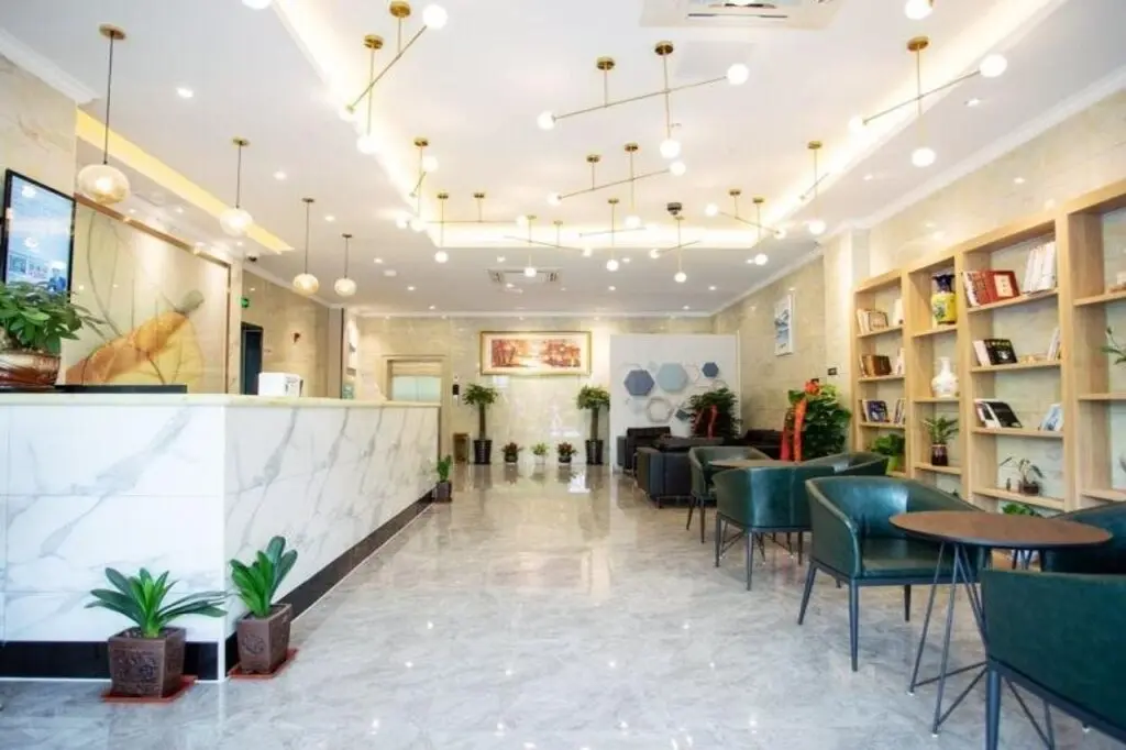 Шанхай: GreenTree Inn Express Shanghai Pudong Lingang New City Yunhan Road