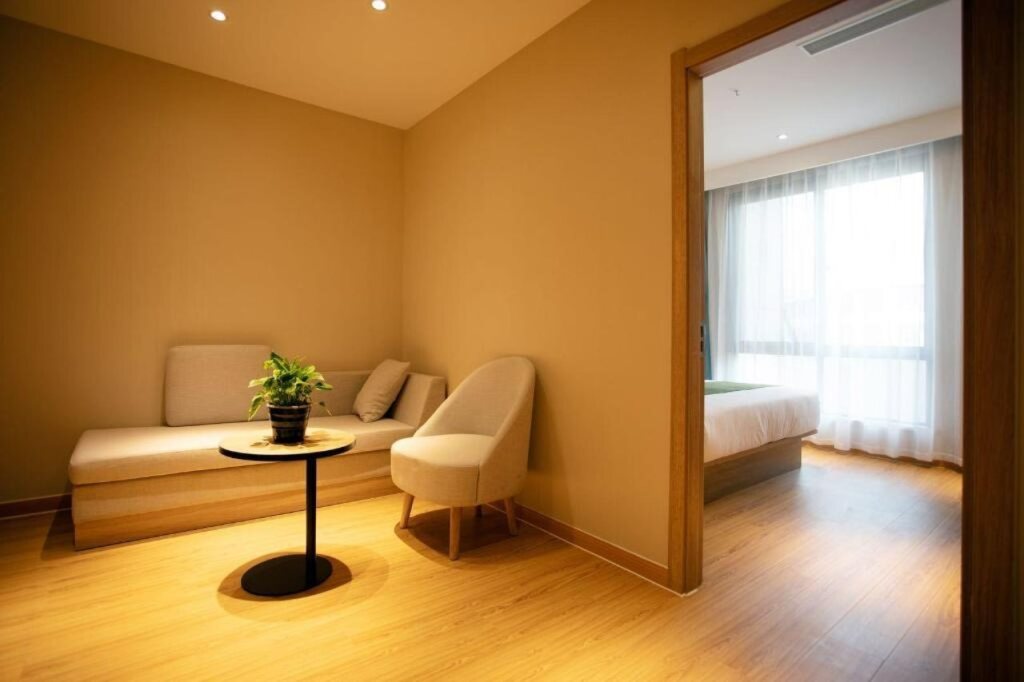 Шанхай: GreenTree Inn Express Shanghai Pudong Lingang New City Yunhan Road