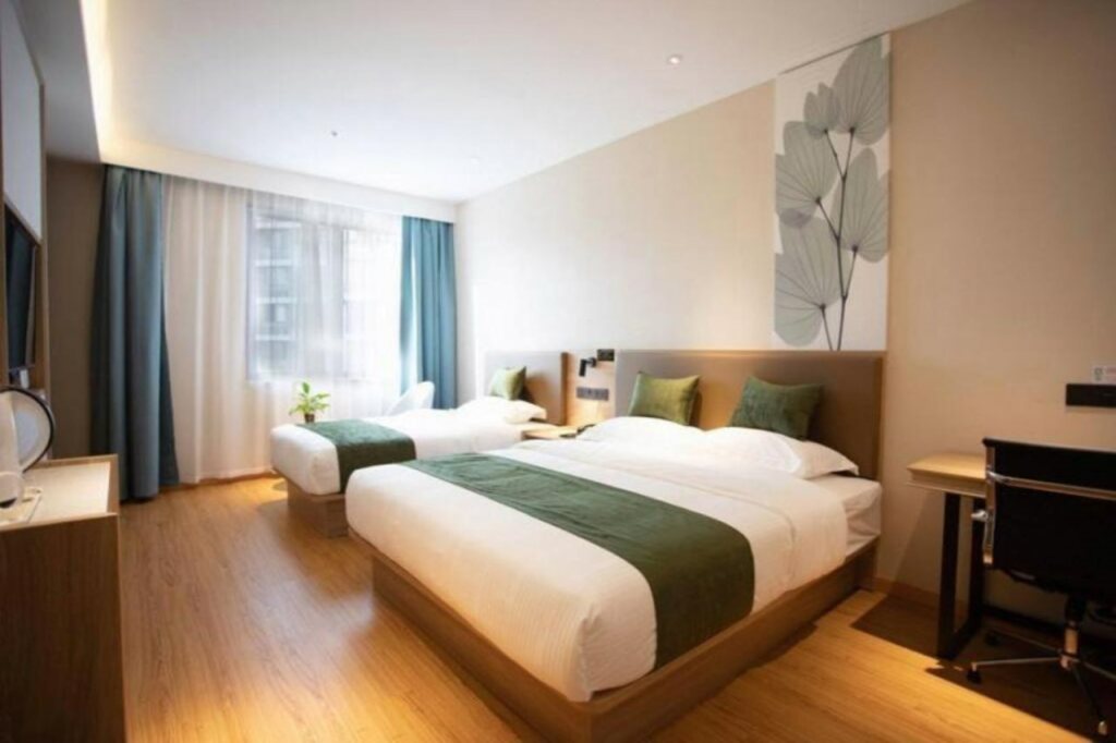 Шанхай: GreenTree Inn Express Shanghai Pudong Lingang New City Yunhan Road