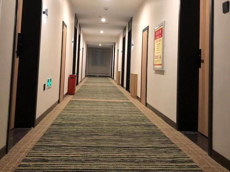 Хандань: GreenTree Inn Express Handan Yongnian District Taiji Square