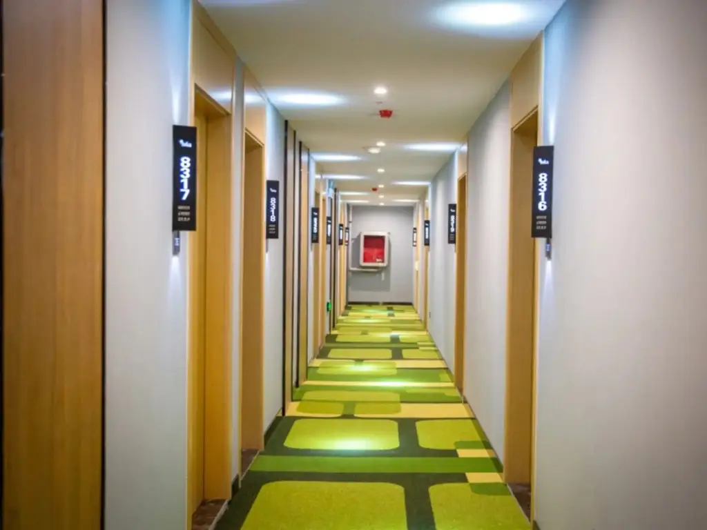 Хуайнань: Vatica Hotel Huainan Erzhong Xihu Chuntian