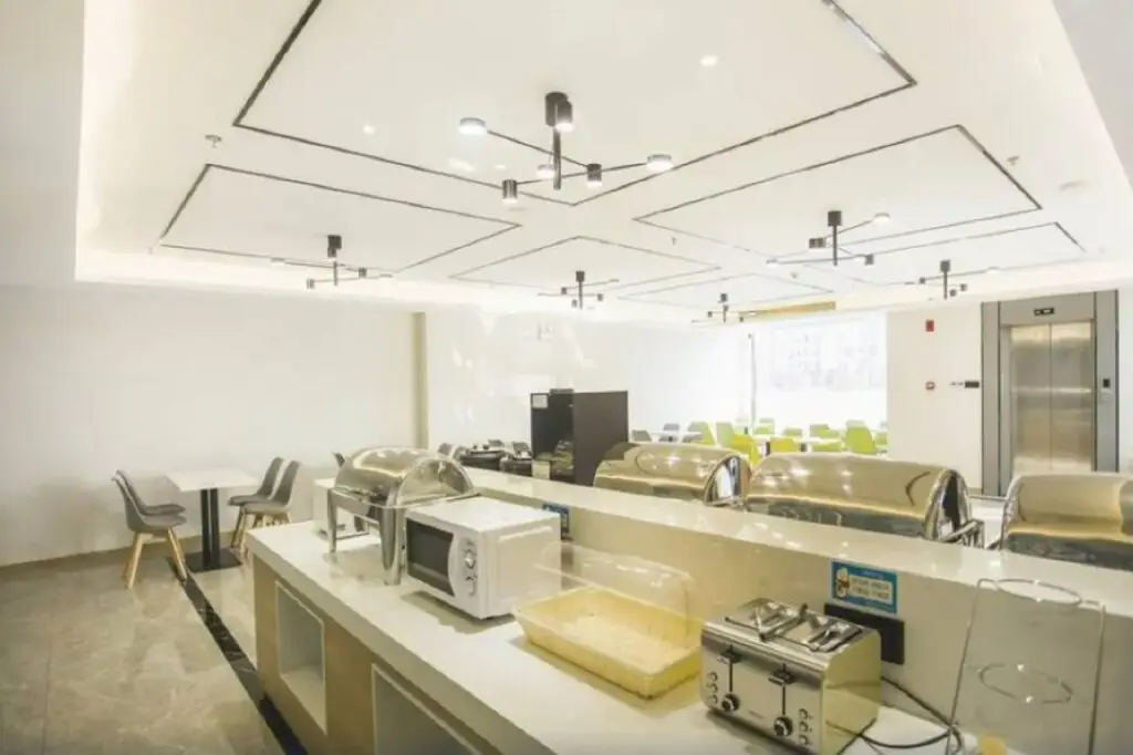 Тайчжоу: GreenTree Inn Express Taizhou Jiangyan Hardware City