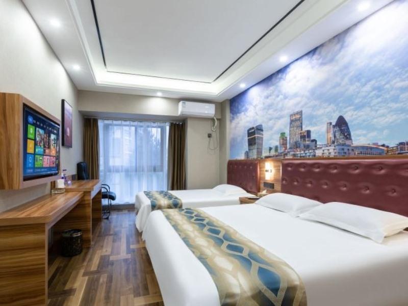 Хэфэй: Shell Hotel Hefei Ma'anshan Road Hefei University of Technology Metro Station
