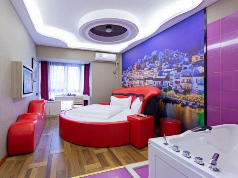 Хэфэй: Shell Hotel Hefei Ma'anshan Road Hefei University of Technology Metro Station