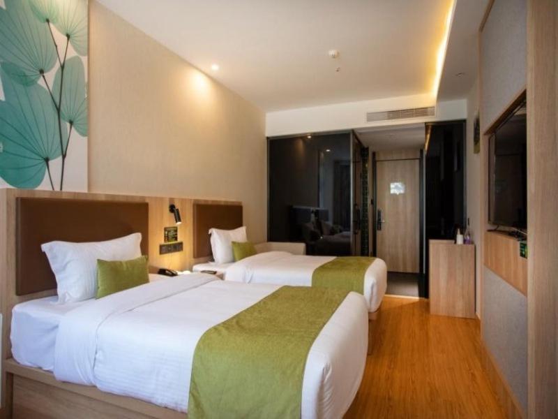 Шанхай: GreenTree Inn Shanghai Haiqi Road