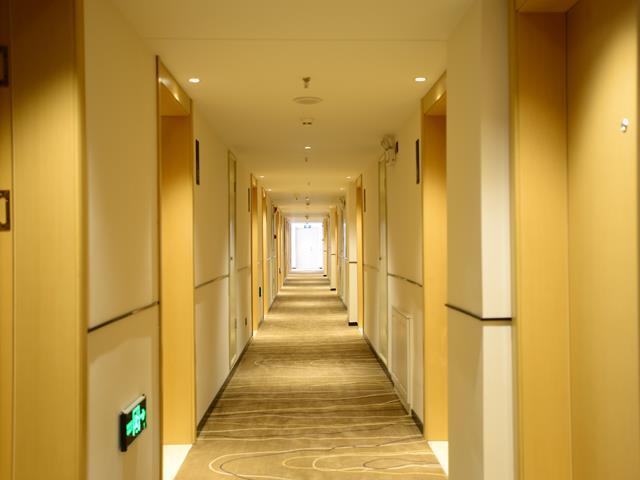 Даньдун: City Comfort Inn Dandong Railway Station