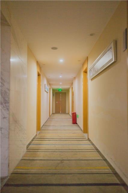 Наньчан: City Comfort Inn Nanchang Bayi Square Metro Station