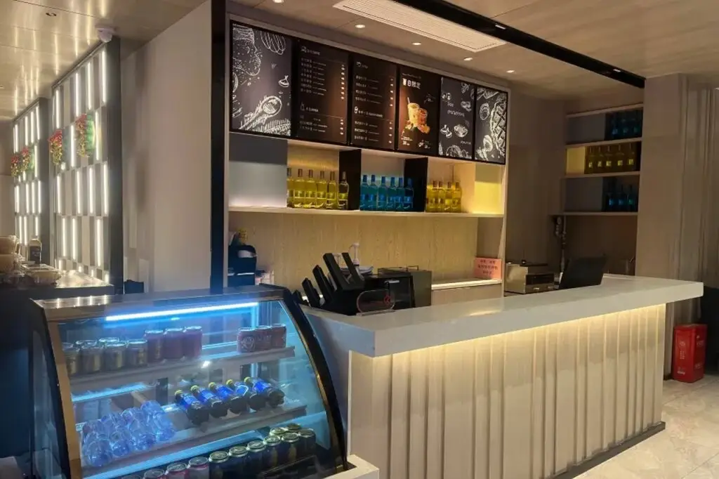 Наньчан: Yishang Hotel (Nanchang Bayi Square Metro Station Wushang MALL)