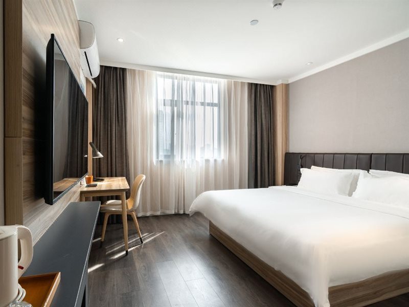 Гуанчжоу: Hanting Premium Hotel Guangzhou Memorial Hall Metro Station