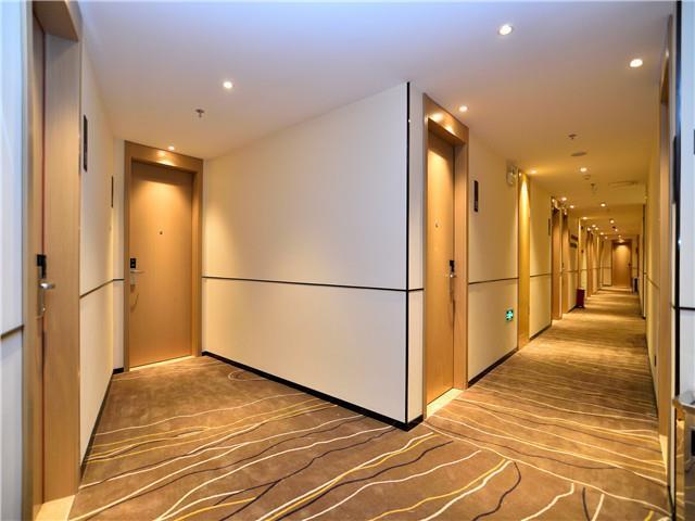 Куньмин: City Comfort Inn Kunming Flower City Meidi Shunchengfu