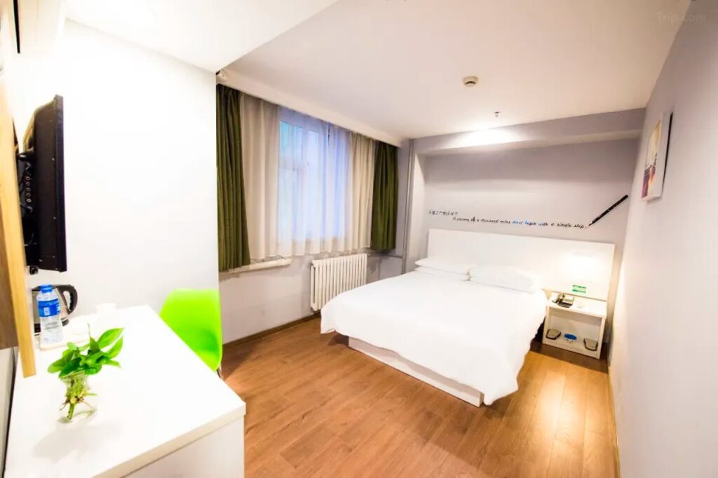Шэньян: Ease Hotel Shenyang Palace Zhongjie Metro Station