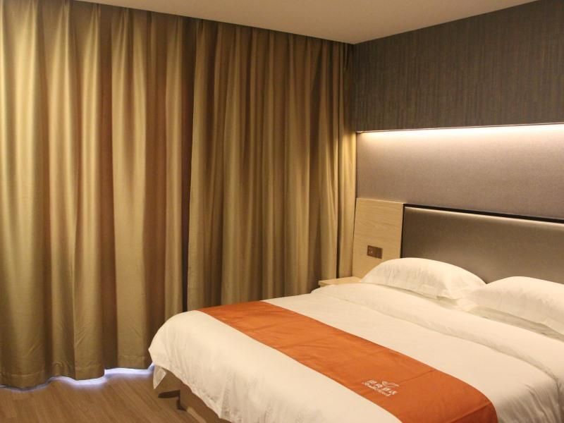 Шанхай: Shell Shanghai Chedun Yingshi City Yingshi Road Hotel