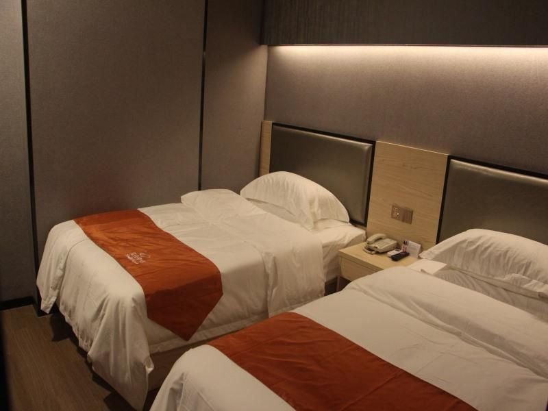 Шанхай: Shell Shanghai Chedun Yingshi City Yingshi Road Hotel